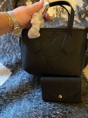 Designer-Style Black Leather Top-Handle Bag and Wallet Set